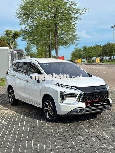 Mitsubishi Xpander 2024 Premium 1.5 AT - 0 km
