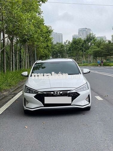 Elantra sản xuất 2019 AT bản 1.6 spot odo 8.3 vạn