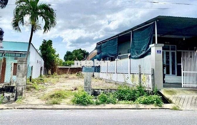 Cần tiền kinh doanh bán miếng đất này 252m2 giá 420tr