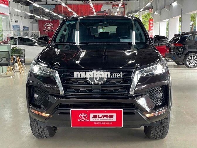 Toyota Fortuner 2020 2.4G 4x2 AT - 1 chủ đi ít
