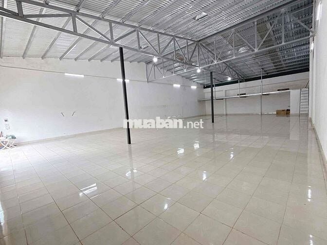 CHO THUÊ MẶT BẰNG 264m2 - Gần Phan Bội Châu