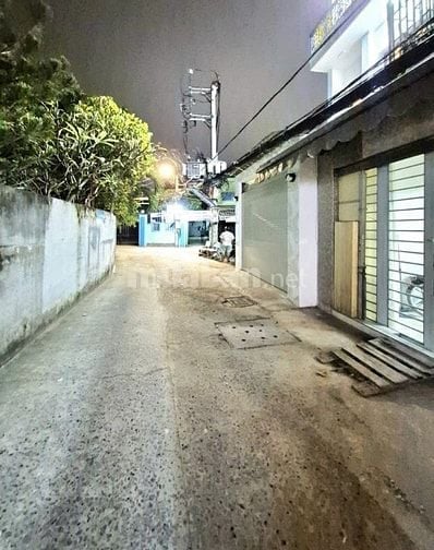 Nhà Mới Ở Ngay, Hẻm Xe Hơi, 03 Tầng, DT 4x15m