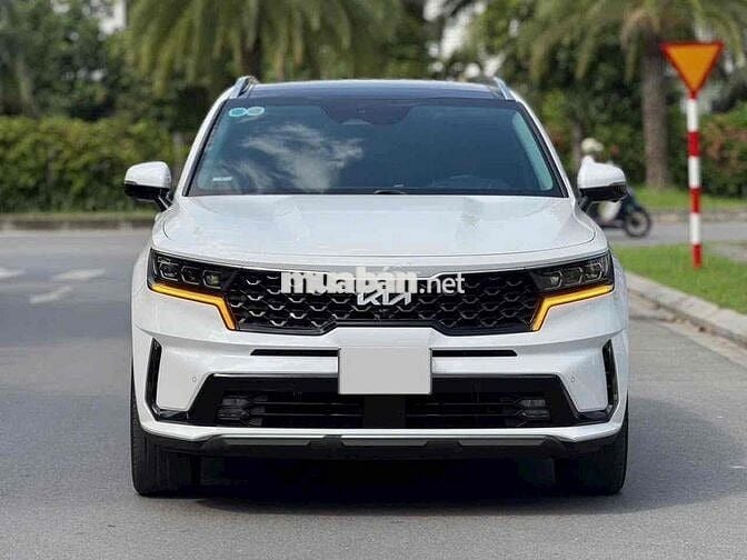Kia Sorento 2022 Signature 2.5 AT AWD - 40000 km