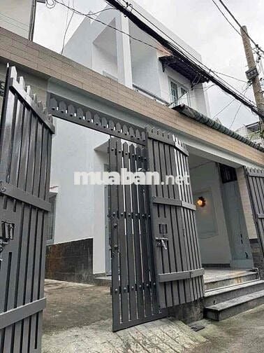 CẦN BÁN GẤP NHÀ TÂN PHÚ - 6.4x12 - 2TẦNG - HẺM XE HƠI - SÁT BÊN AEON