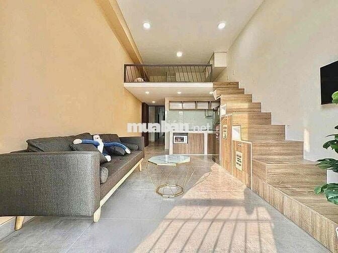 Sát Hutech, HIU , Hình Thực Giá Thực , Metro, Q1 Q2