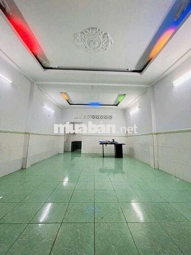 DT 5 X 15M MẶT TIỀN GẦN BẾN XE MIỀN TÂY