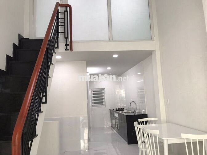 Cho thuê nhà nguyên căn  436/41 CMT8 , F11 , Quận 3 Tp.Hcm