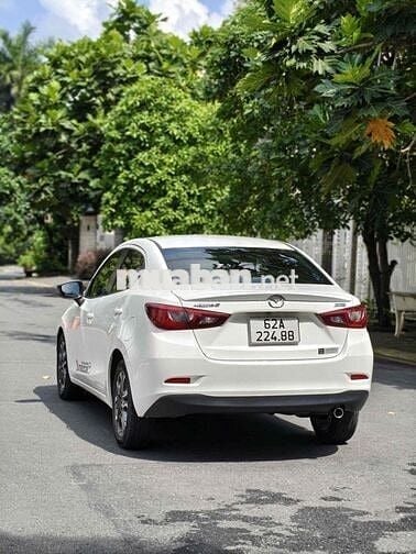 Mazda 2 2017  1.5 AT Sedan - 47000 km
