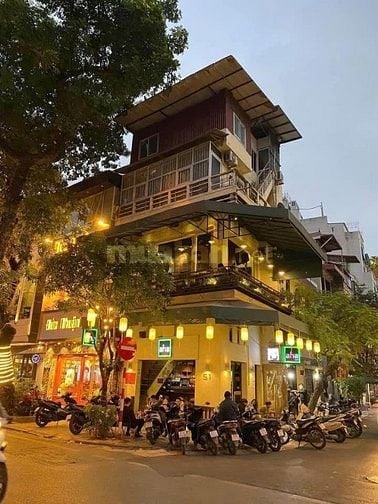Hiếm! MBKD Lô Góc khu Lê Văn Lương - Nguyễn Ngọc Vũ chỉ 60tr/tháng