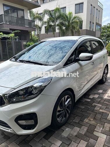 Kia Rondo 2018 2.0 GAT - 60000 km