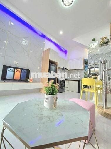 Chính chủ bán gấp nhà Hòa Bình Tân Phú giá chỉ: 3ty65 (còn tl)
