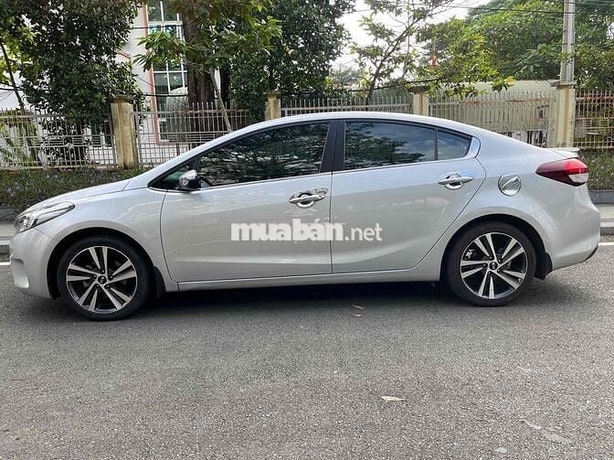 Kia Cerato 2018 1.6 AT - 94000 km