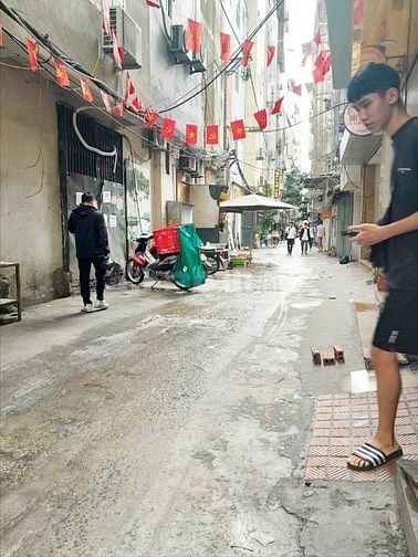B.TỪ LIÊM,PHÚ DIỄN: BÁN CĂN CCMN 7T THANG MÁY,18 PHÒNG KK,ÔTÔ ĐỖ CỬA 