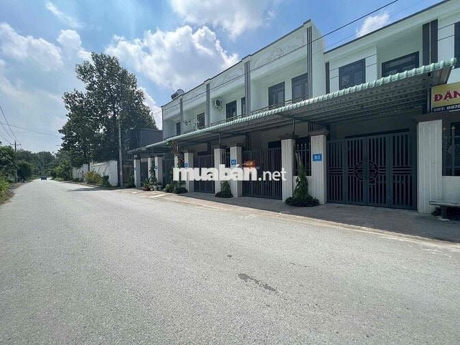 Bán nhà Trảng Dài mặt tiền nhựa 8m giá bán 1ty250