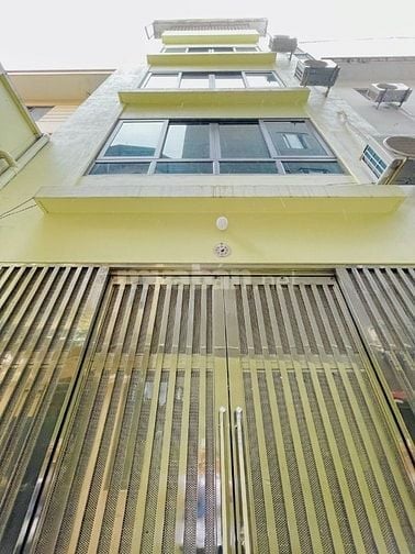 Bán nhà Chùa Bộc thoáng trước sau, Dt 50m2, 5t, mt 4m, vài bước ra phố