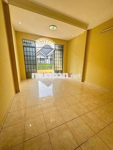 5PN/4WC - Nhà 62 Trương Công Định, Q.Tân Bình - TRỆT 2LẦU, Giá 20.5tr
