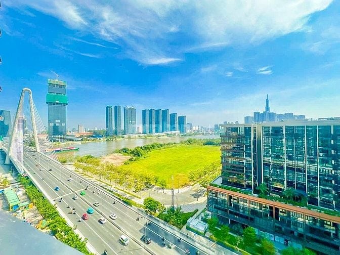 Căn hộ bán tại The Metropole - Opera Residence tầng cao gồm 2PN 76m2