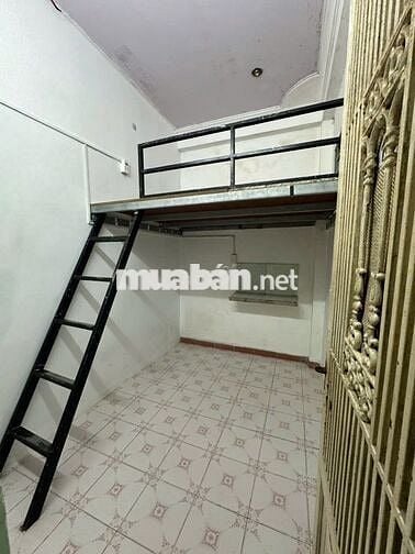 CÒN 1P DUPLEX NHỎ XINH NGAY ĐH  GTVT, HUTECH - 15M2 - CỬA SỔ THOÁNG