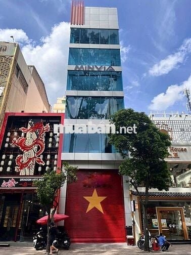 Cho thuê tòa nhà 6 Tầng - DTSD ~1.000m2 - Phù hợp đa nghành nghề