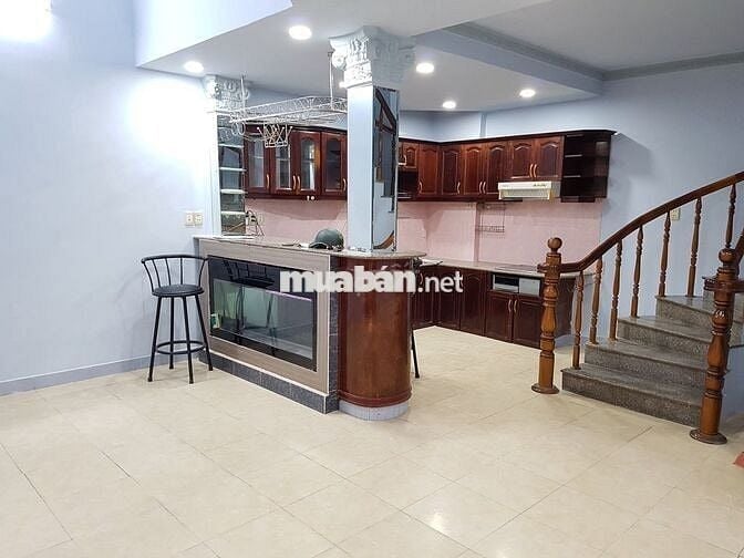 Nhà HXM Phạm Văn Đồng. P.11. Bình Thạnh 5.2x7.5m.2 tầng; 2PN 3WC;15tr