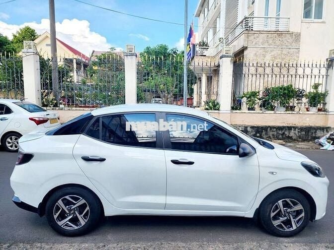 HYUNDAI GRAN I10 MT 2021( fom mới )