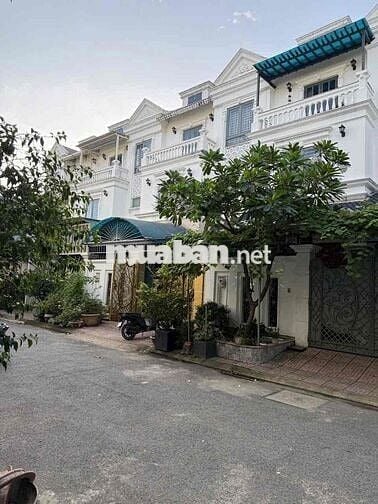 Cho thuê Nhà Khu Biệt Thự Thạnh Xuân GARA Ô TÔ ĐƯỜNG 12 m vỉa hè