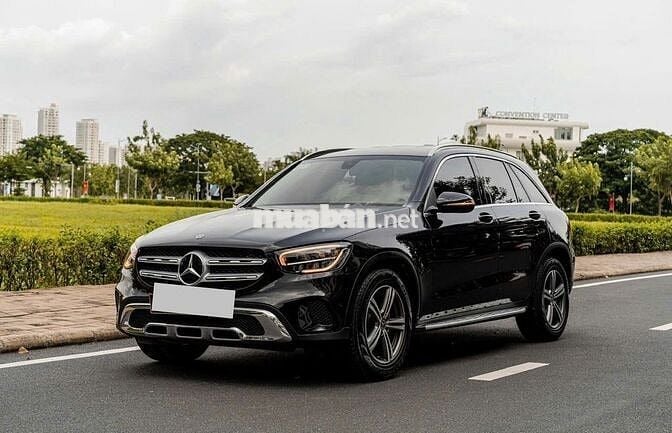 Bán xe GLC200 Facelift 2021 đi ít siêu mới