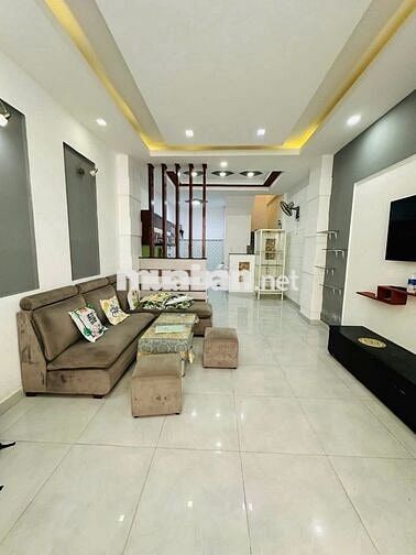 Nhà Cô Giang mới 4PN nhà đẹp phù hợp ở, KD online