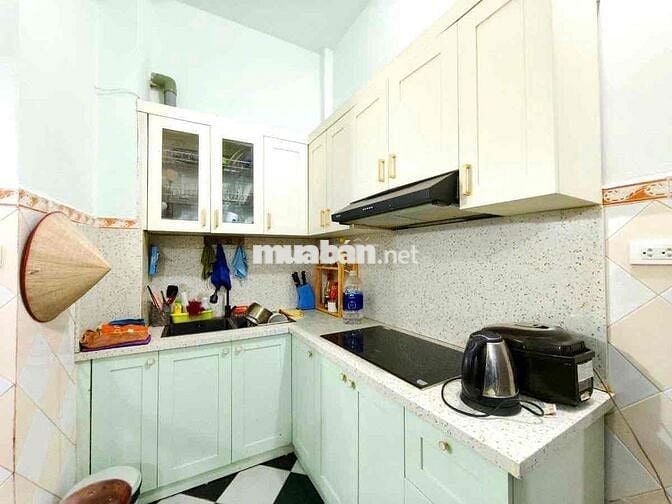 Cho thuê nhà 4 tầng 23m2 đường Nguyễn Chính, Hoàng Mai (Chính chủ)