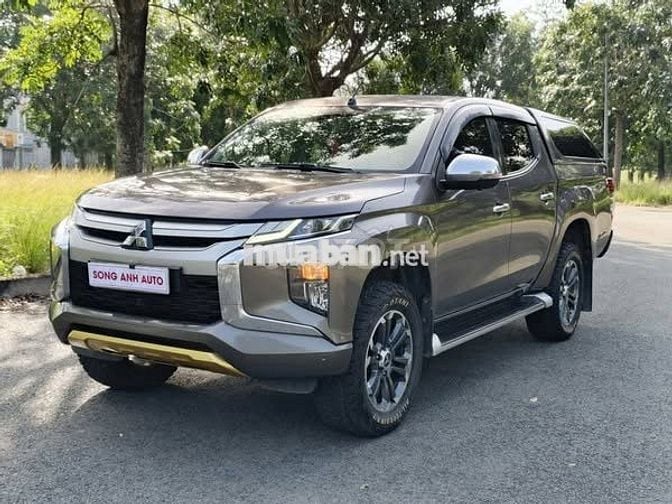 Mitsu Triton 2 cầu số tự động 2018