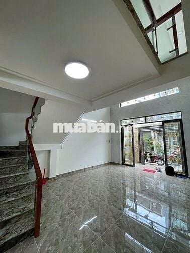 Cho thuê nhà nguyên căn 4PN - 5WC - Nhiêu Tứ