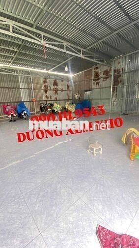 CHO THUÊ KHO 100m2 - 10x10m - NỀN GẠCH - ĐƯỜNG XE TẢI - AN NINH TỐT