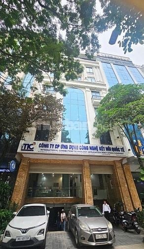 CHO THUÊ VĂN PHÒNG 140M2 - 36TR/TH ĐẸP NHẤT PHỐ DUY TÂN, CẦU GIẤY