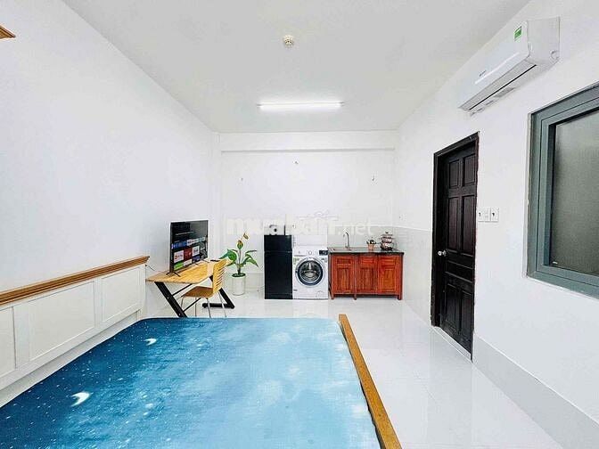 Ở Liền-  Căn Hộ Cao Cấp 30M2 Gần Cầu Tham Lương- KCN Tân Bình