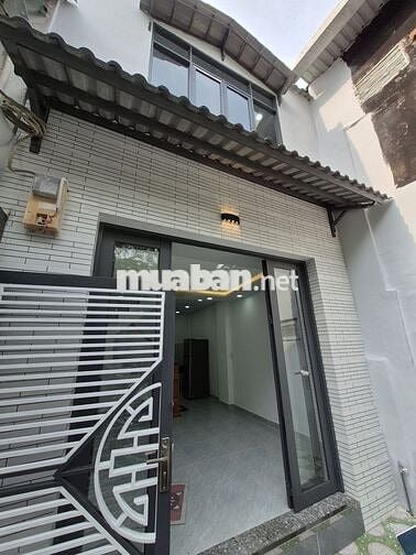 SIÊU PHẪM Q4- 2 TẦNG- 32m2 - KO QH- CHỈ 2 TỶ NHỈNH