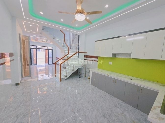 CẶP SONG SINH THUÝ KIỀU & THUÝ VÂN – 2 CĂN NHÀ MẶT TIỀN CỰC ĐẸP,