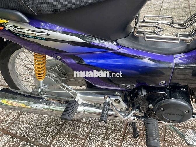 Cần bán xe. Xe Nhật độ toàn  đồ tốt