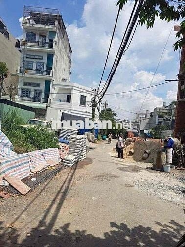 Bán lô đất 4x16m, hẻm xe tải, khu phân lô, sát đại học GTVT, TCH, Q12