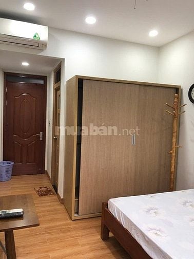 Cho thuê phòng trung tâm quận 1, đầy đủ tiện nghi, có balcon