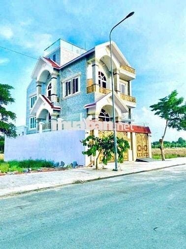 RA NHANH NỀN BIỆT THỰ VIEW HỒ 175m2 (10x17,5m) SỔ HỒNG SẴN GIÁ 3tỷ250