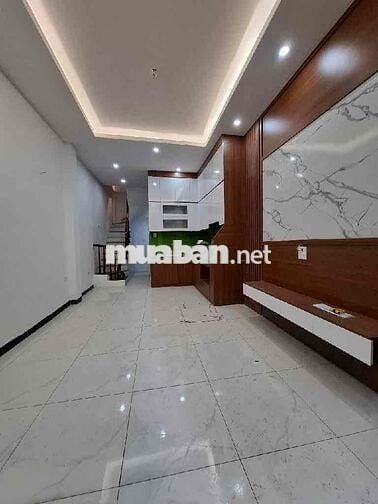 Bán Nhà Mới 5 Tầng Thang Máy Trung Tâm Hà Đông – Mặt Tiền 3,5m – Giá C
