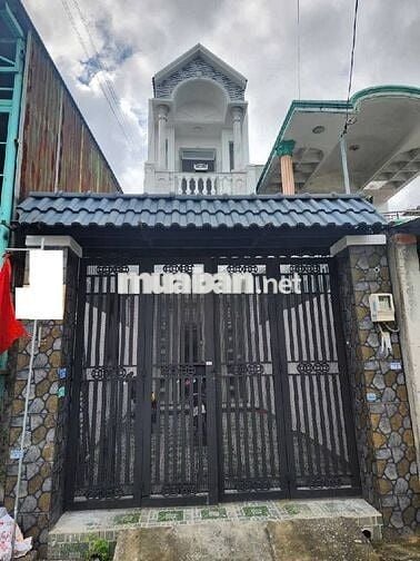 NHÀ 3 TẦNG – 5PN3WC – MT ĐƯỜNG KINH DOANH 8M TÂN THỚI NHÌ,HÓC MÔN