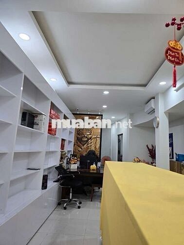 VẠN HẠNH MAILL 4T/160M 2 MẶT TIỀN TT P13 Q10 NHÀ MỚI ĐẸP