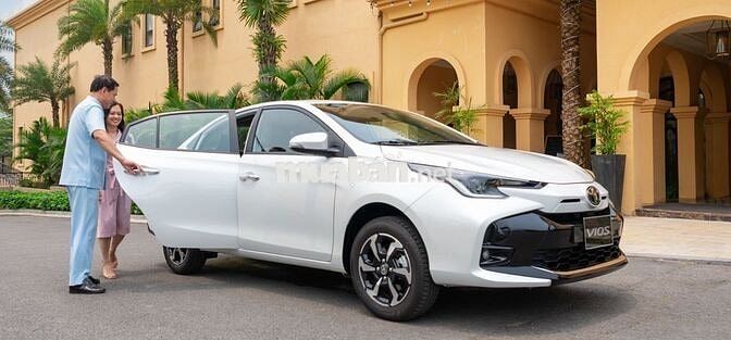 Ô tô Toyota Wigo 5 chỗ tiết kiệm nhiên liệu