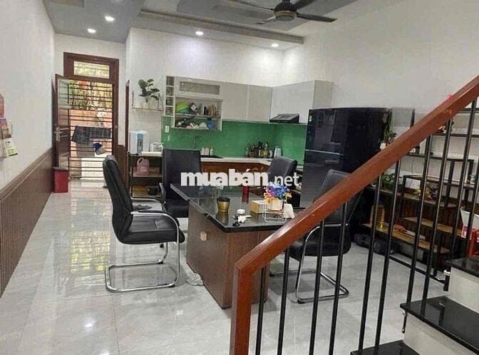 Cho thuê nhà đẹp 1Trệt 2Lầu, Kdc Bửu Long, Biên Hoà, Đồng Nai.