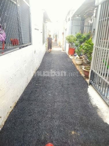 Cần bán nhà cấp 4 ở lê văn lương nhà bè 