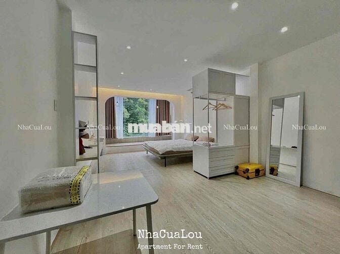 KHAI TRƯƠNG SIÊU PHẨM PHONG CÁCH TỐI GIẢN