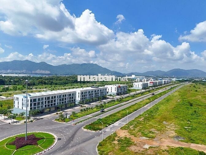 Bán Căn Shophouse dự án Sonadezi Hữu Phước Suối Nghệ, Vị trí đẹp