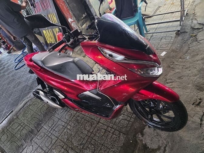 CHÍNH CHỦ CẦN BÁN PCX LÊN VF3