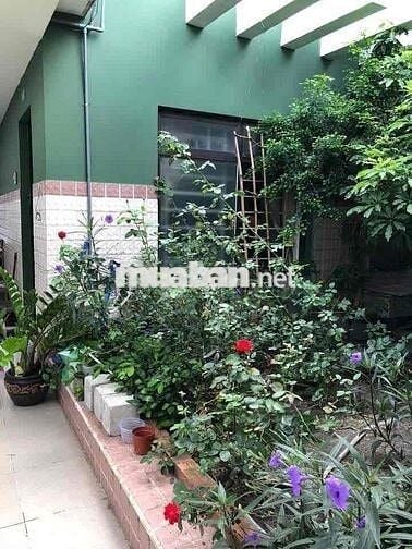 CHO THUÊ PEN HOUSE SỐ 1 TÔN THẤT THUYẾT QUẬN 4 | 18 TR 3PN 2WC | 102M2
